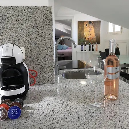Airva: Apartamento Marti Monso Valladolid Buitenkant foto